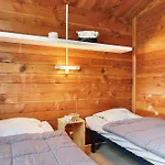 Κάμπινγκ Confort 18