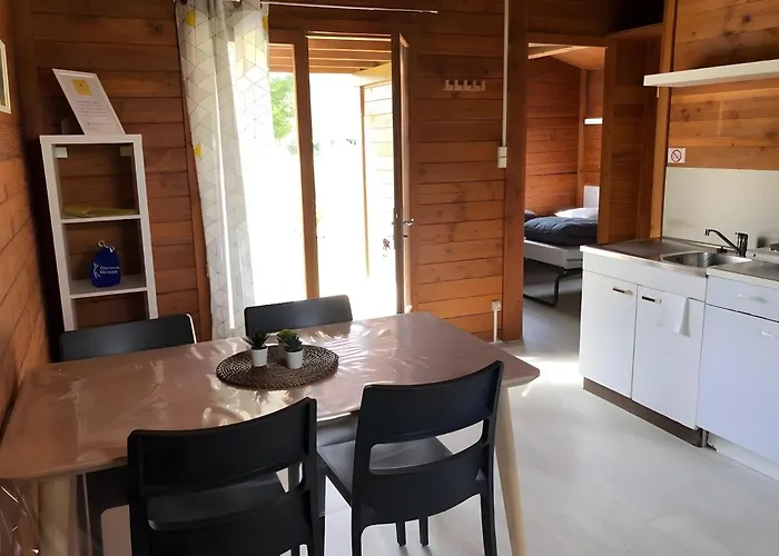 Campingplatz Confort 18 *